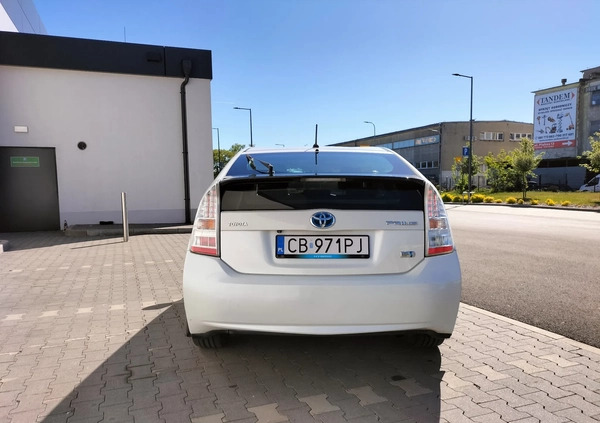Toyota Prius cena 38000 przebieg: 256500, rok produkcji 2010 z Bydgoszcz małe 326